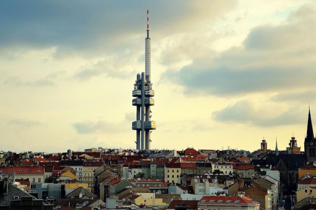 Rooftop Penthouse With Terrace, Prime Location Praga Exterior foto